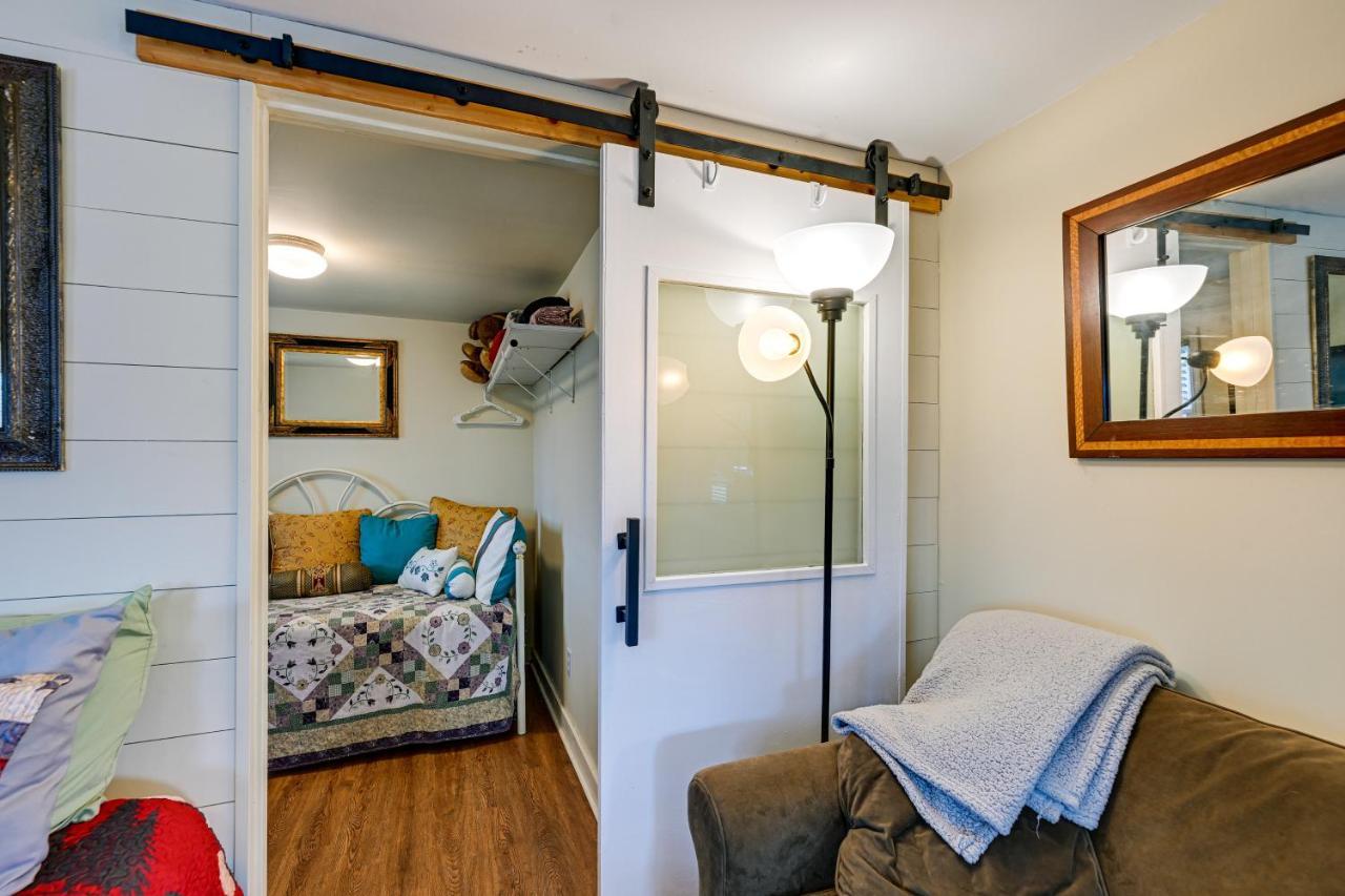 Pet-Friendly Vacation Rental Cabin In Whittier Exterior photo